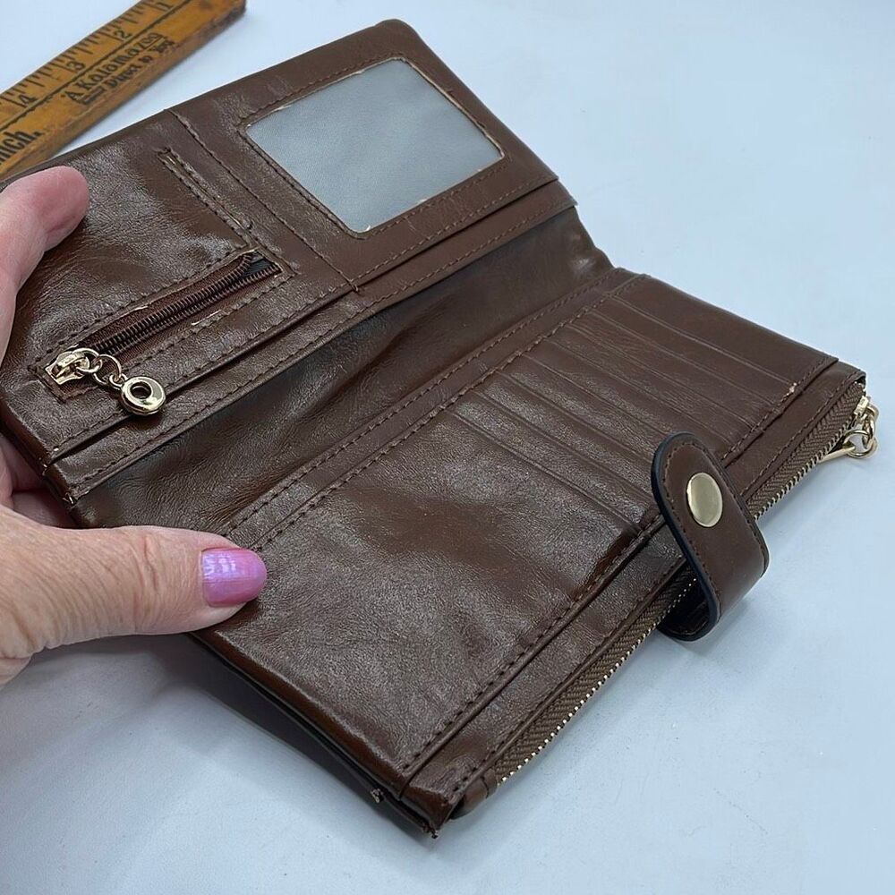 Lady Bei Bei PU Leather brown wallet clutch - Picture 3 of 9